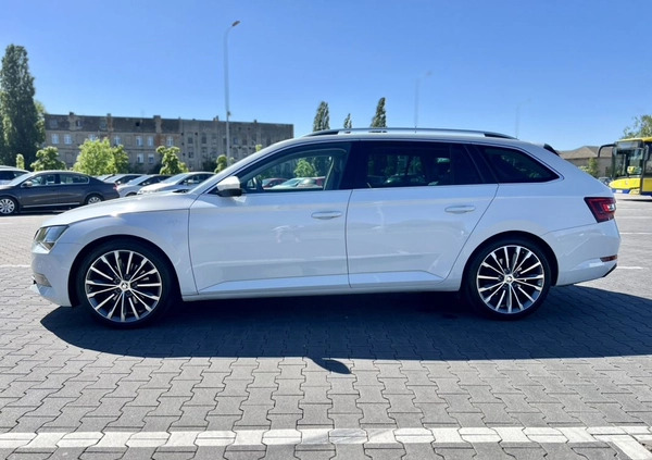 Skoda Superb cena 83000 przebieg: 121431, rok produkcji 2016 z Kalisz małe 172